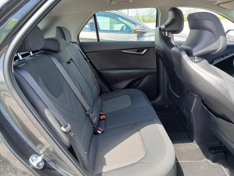 Kia Niro Concept Hybrid 1.6 141cv foto 5