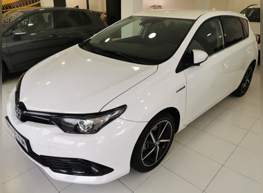 Toyota - Auris