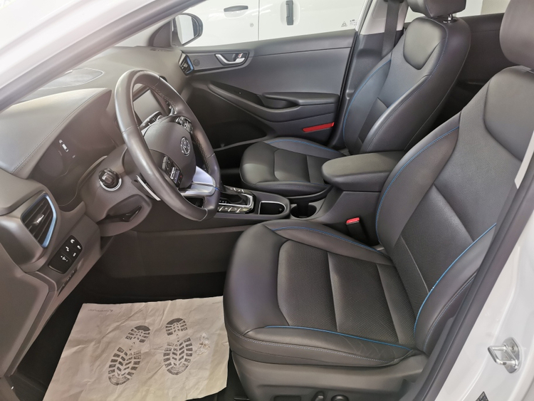 Hyundai IONIQ Style Plug-In Hybrid foto 4