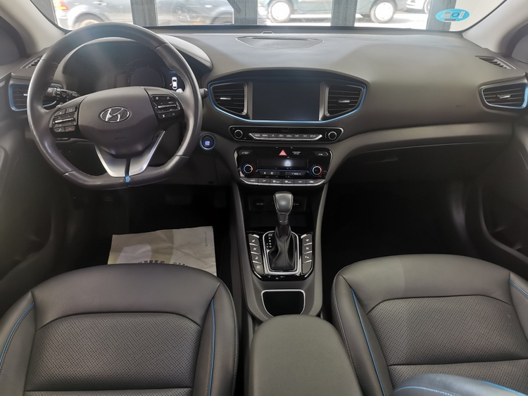Hyundai IONIQ Style Plug-In Hybrid foto 6