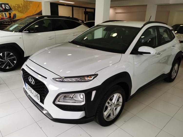 HYUDAI KONA KLASS 1.0 TGDI 120CV foto 2
