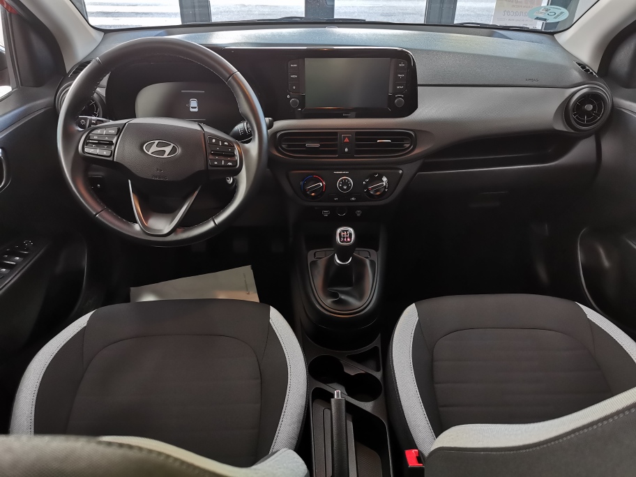 HYUNDAI i10 KLASS 1.0 66CV foto 6
