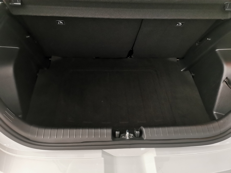 HYUNDAI i20 KLASS 1.2 MPI 85CV foto 7