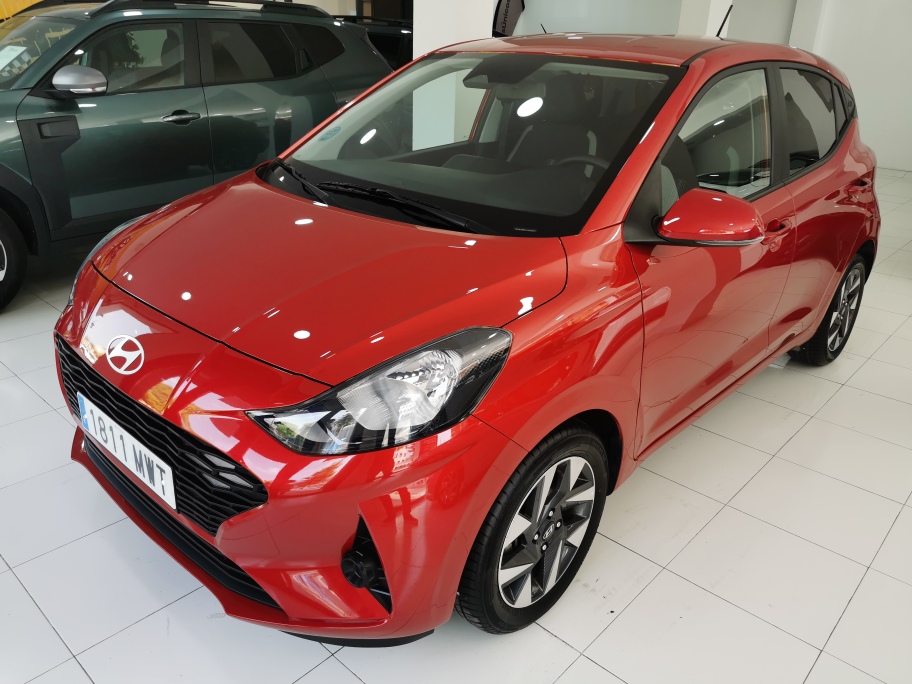 HYUNDAI i10 KLASS 1.0 66CV miniatura 2