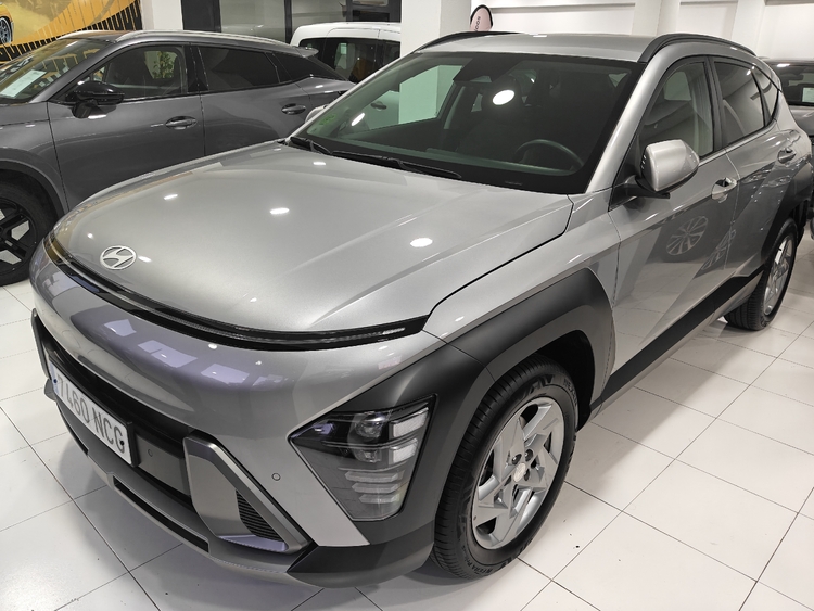 HYUNDAI KONA TECNO 1.0 TGDI 120CV foto 2